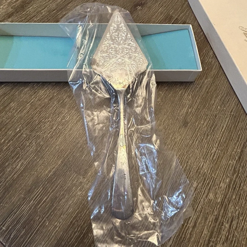 Vintage F.B. Rogers Pastry Trowel Cake Pie Server Silverplate Italy Original Box